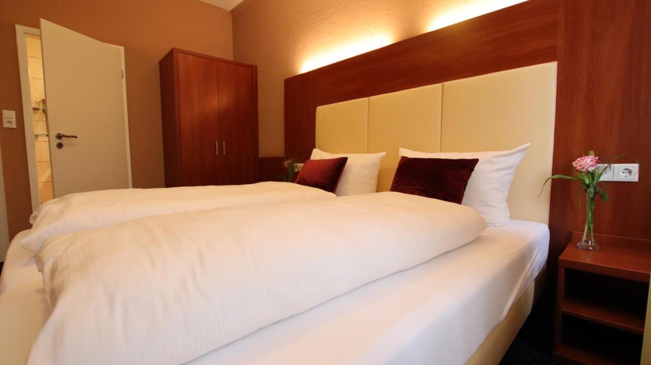 Hotel Wahlster Sarrebruck Extérieur photo