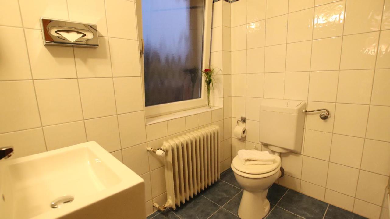 Hotel Wahlster Sarrebruck Extérieur photo