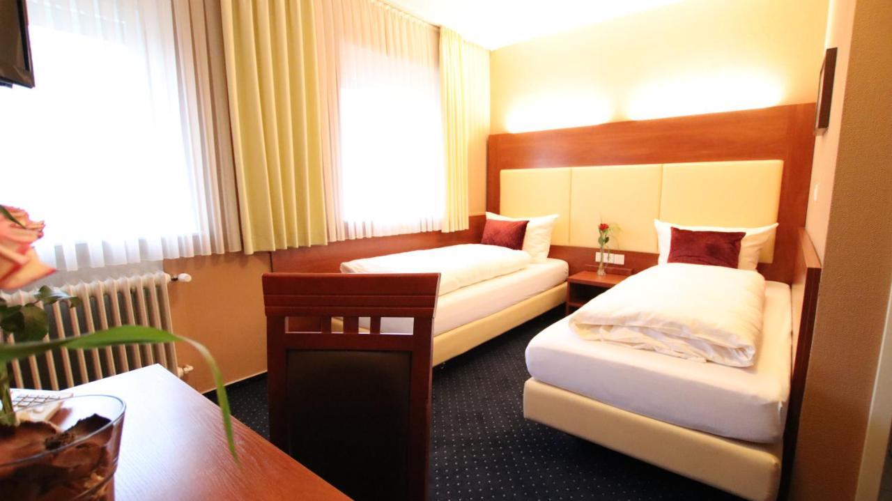 Hotel Wahlster Sarrebruck Extérieur photo