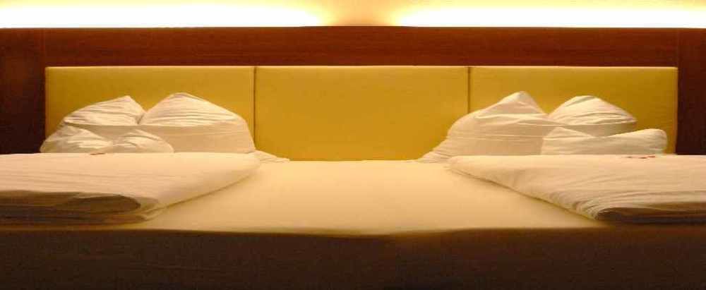 Hotel Wahlster Sarrebruck Extérieur photo